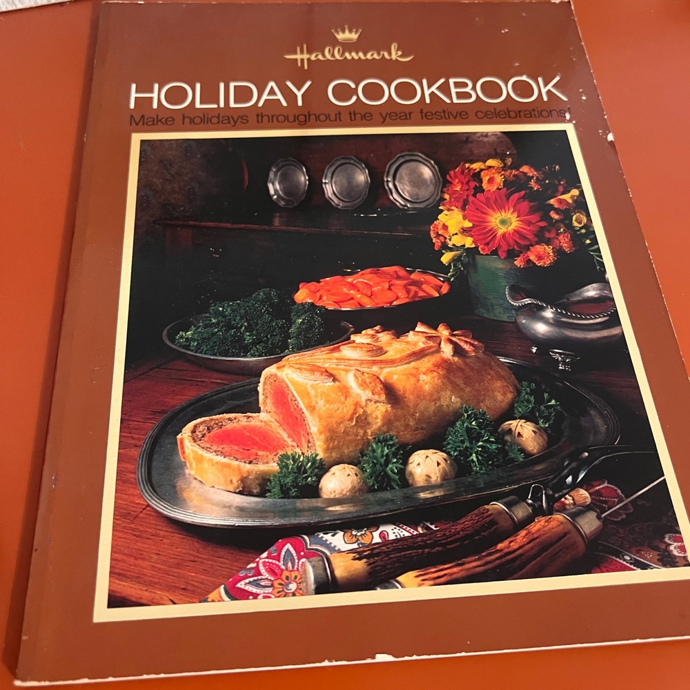 Vintage 1978 Hallmark Holiday Cookbook Retro Recipes Entertaining‎ Ideas 1st Ed